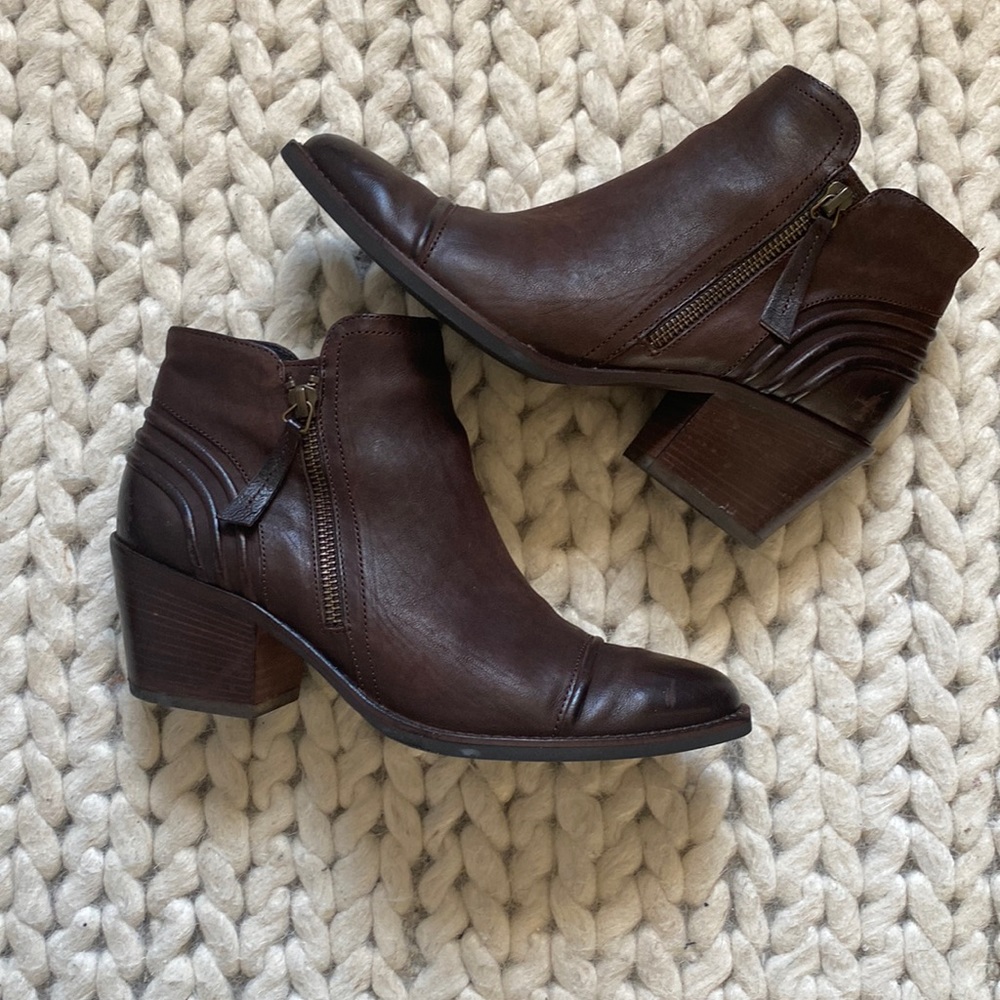Paul Green Diandra Moro Stained Ankle Boots 8